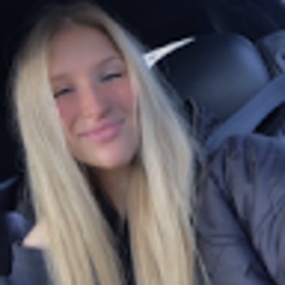 Meet your Posher, Megan - Picture 1 of 1